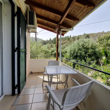 Lontza Studio's Peaceful And Secluded 아파트 *